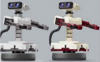 Two versions of the R.O.B. If you want both, you’ll have to import them!