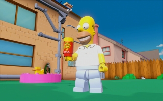 Homer's krachten zijn glas breken, groot worden en gebarsten muren breken.